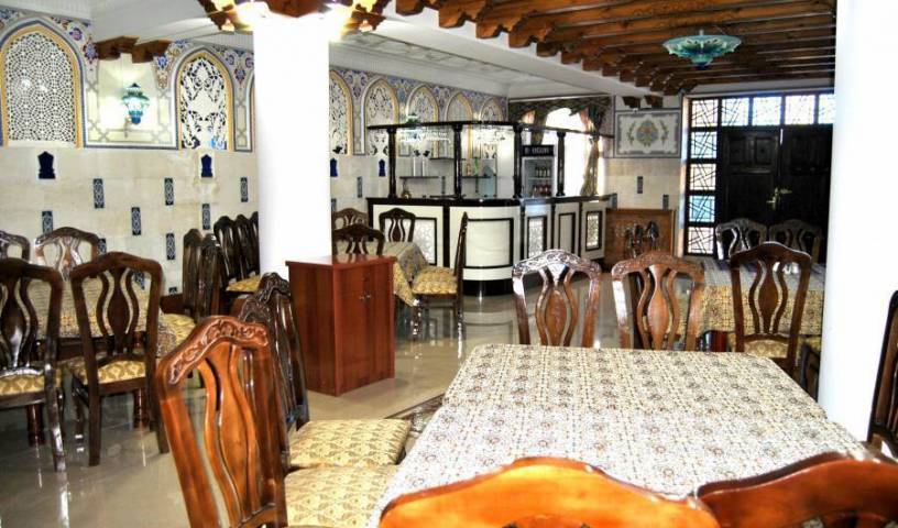 Hotel Ziyobaxsh - Get cheap hostel rates and check availability in Buxoro, extraordinary world travel choices 2 photos